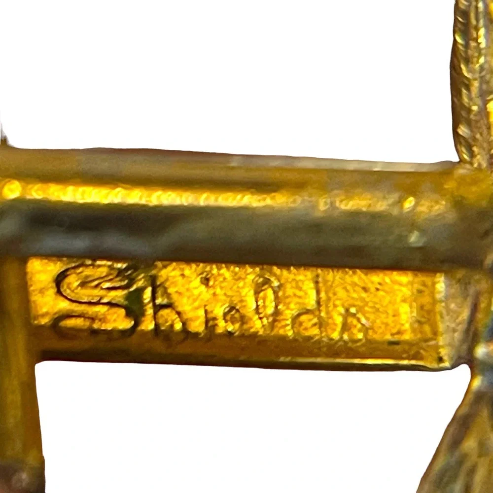 Shields Vintage Gold and Silver Tone Metallic Crossbow & Quiver Signed Cufflinks - Picture 4 of 5